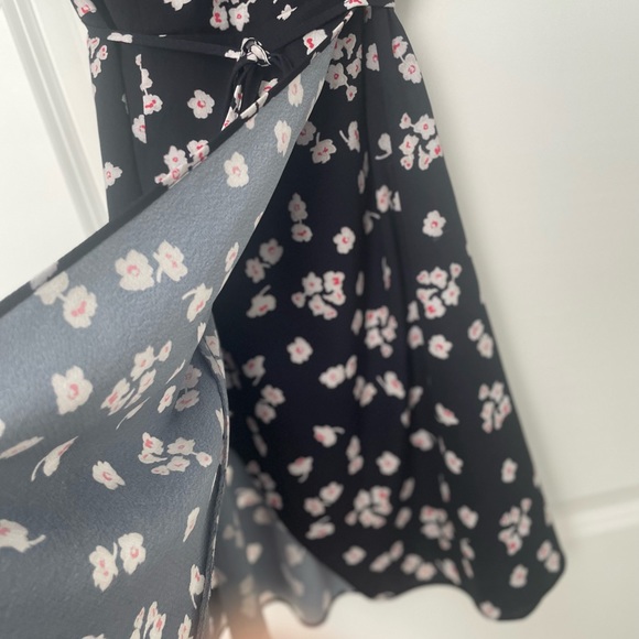 FRENCH CONNECTION dress in size 6 - Picture 7 of 10